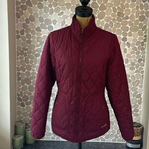 Eddie Bauer maroon lightweight quilted jacket – size medium